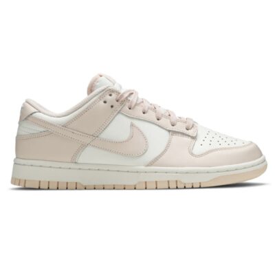 Nike Wmns Dunk Low “Orange Pearl”