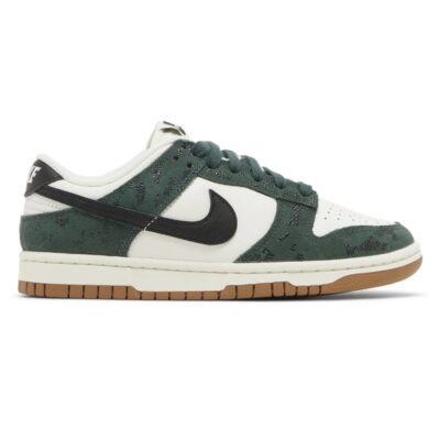 Nike Wmns Dunk Low “Green Snake”