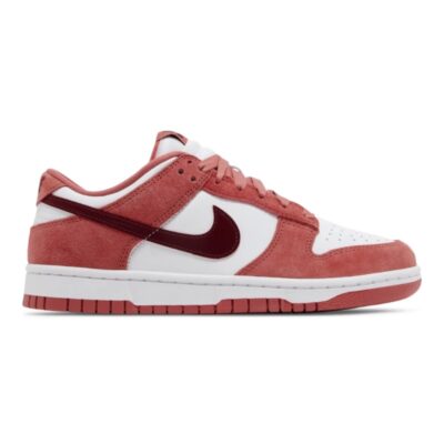 Nike Wmns Dunk Low “Valentine's Day 2024”